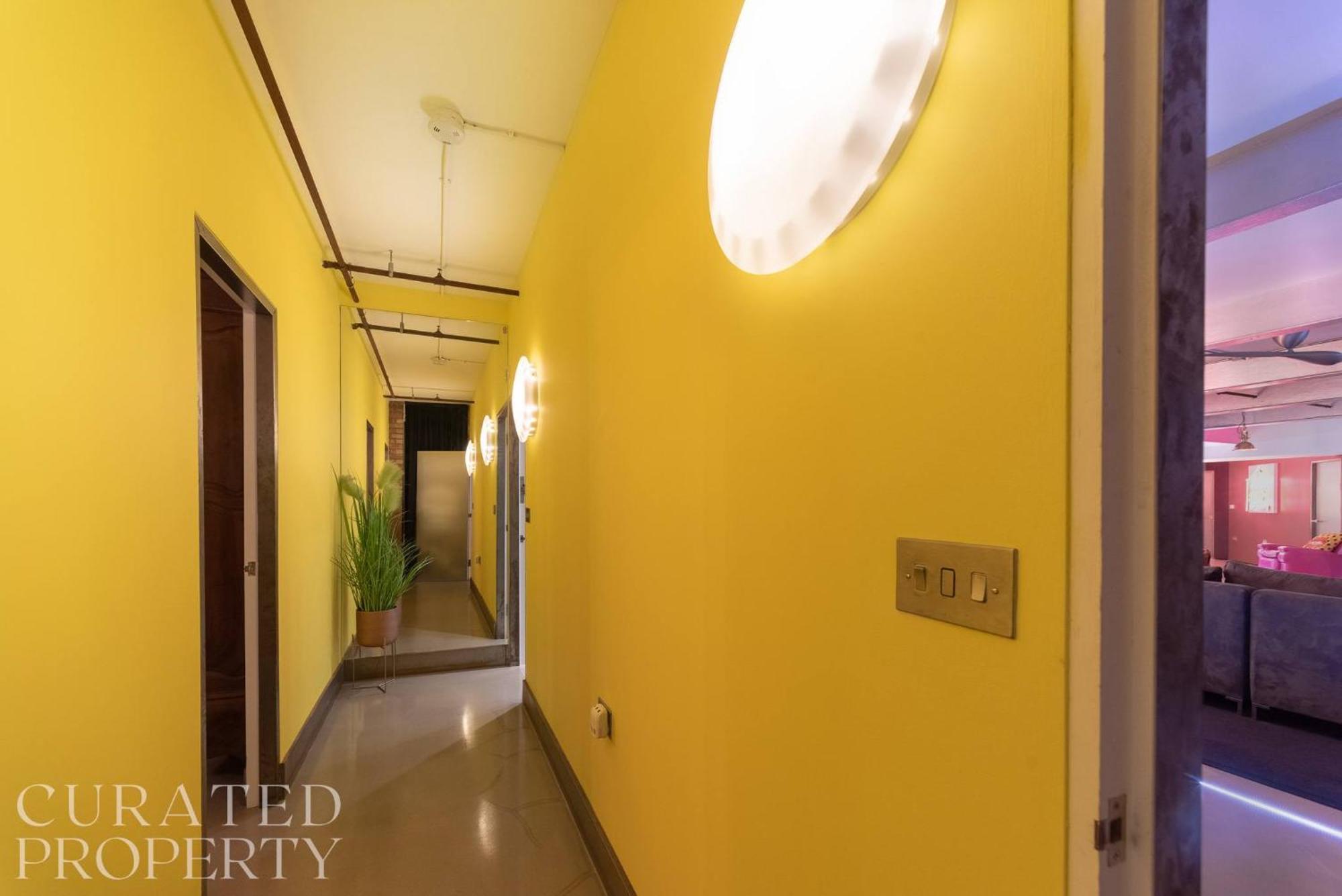 Amazingly Luxurious Loft Apartment, Soho - 3 Bedrooms, 2 Bath & Office Londra Esterno foto