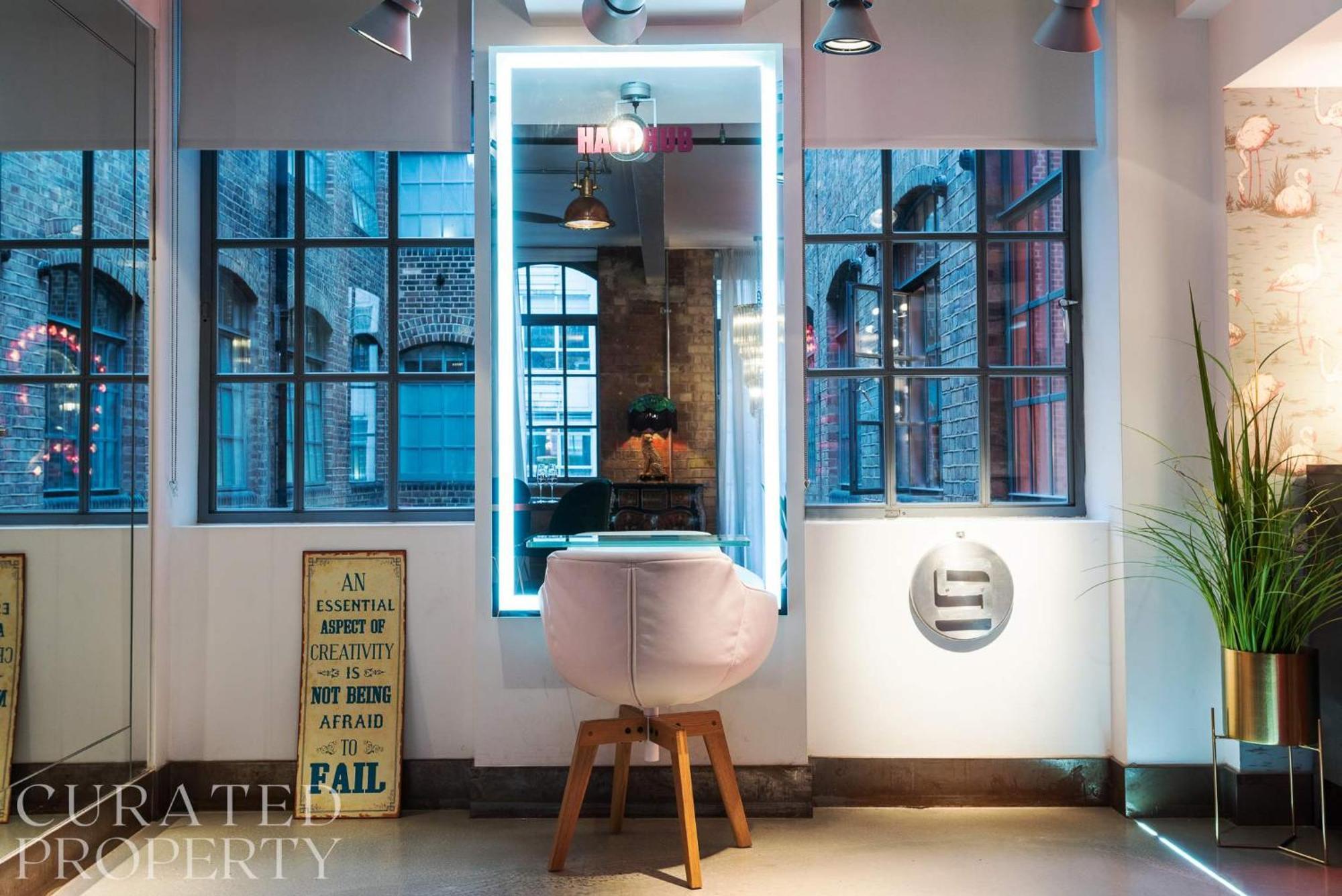 Amazingly Luxurious Loft Apartment, Soho - 3 Bedrooms, 2 Bath & Office Londra Esterno foto