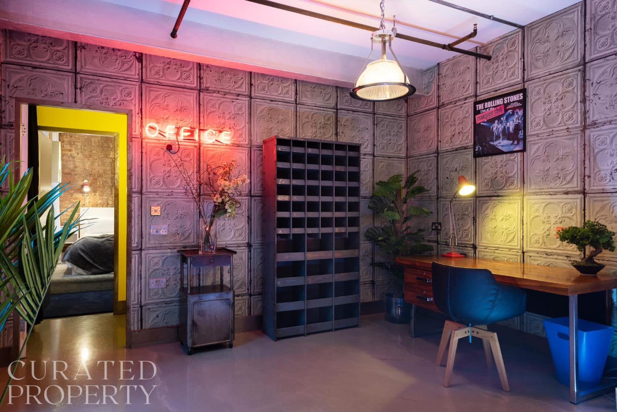Amazingly Luxurious Loft Apartment, Soho - 3 Bedrooms, 2 Bath & Office Londra Esterno foto