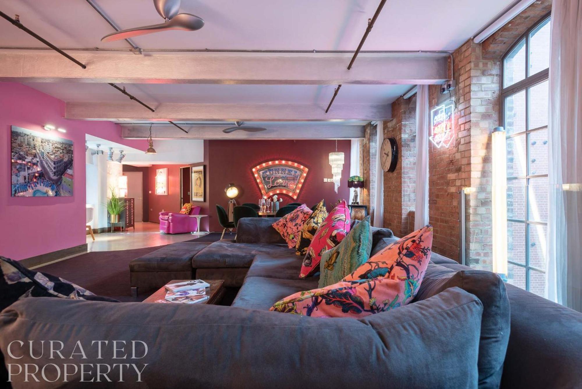 Amazingly Luxurious Loft Apartment, Soho - 3 Bedrooms, 2 Bath & Office Londra Esterno foto